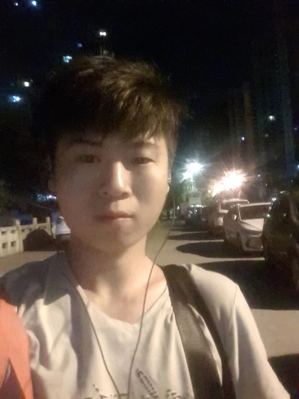 流星的瞬间的第一张照片--永春相亲网