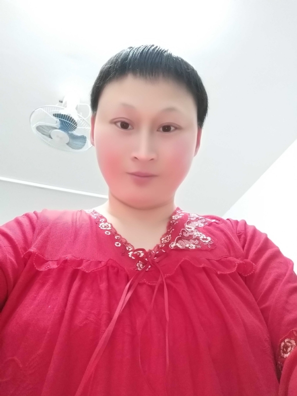 彩虹姐姐永不言弃的第一张照片--永春相亲网