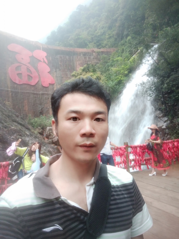 珊珊您是珊无无无妻的第一张照片--永春相亲网
