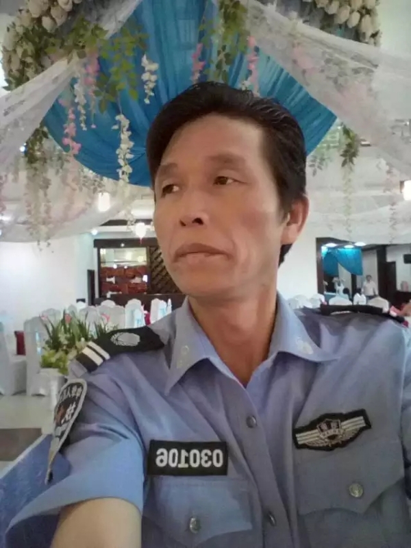 卧窗听雨的第二张照片--永春相亲网