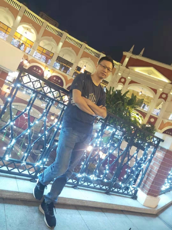 落单恋人的第一张照片--永春相亲网