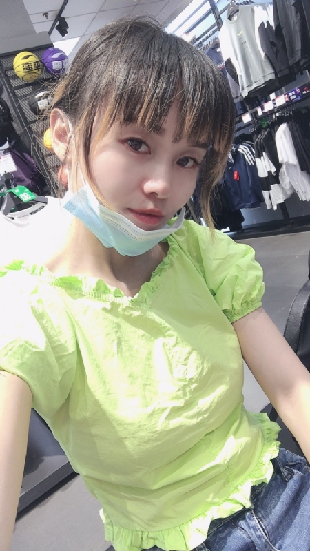 婀娜袅袅的第一张照片--永春相亲网