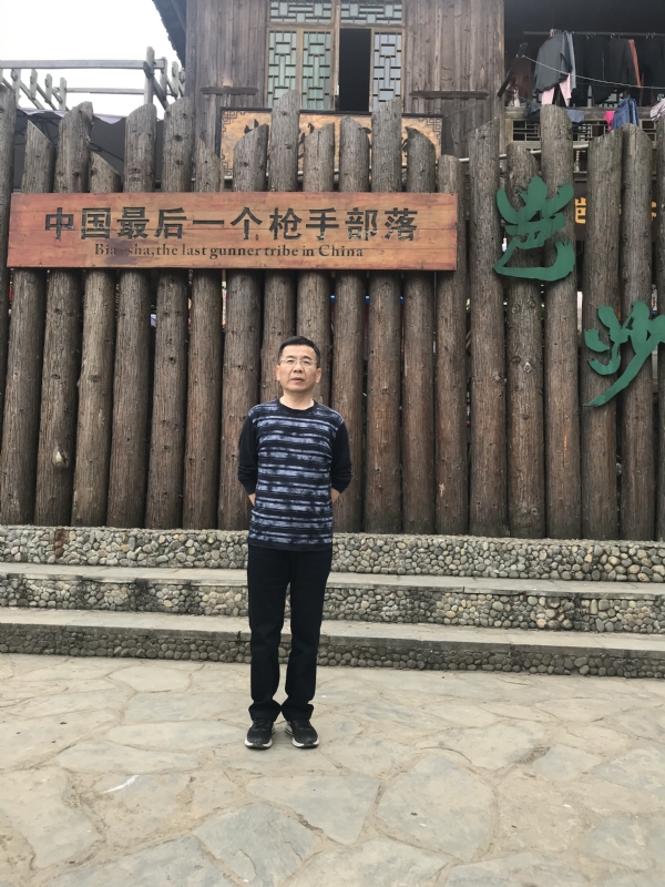 屯里的富豪的第一张照片--永春相亲网