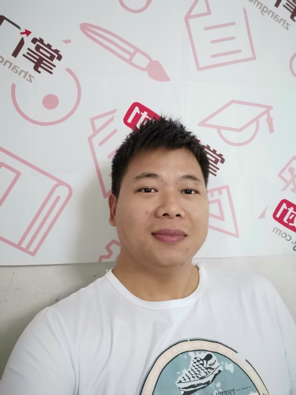轻静地行走着的第一张照片--永春相亲网