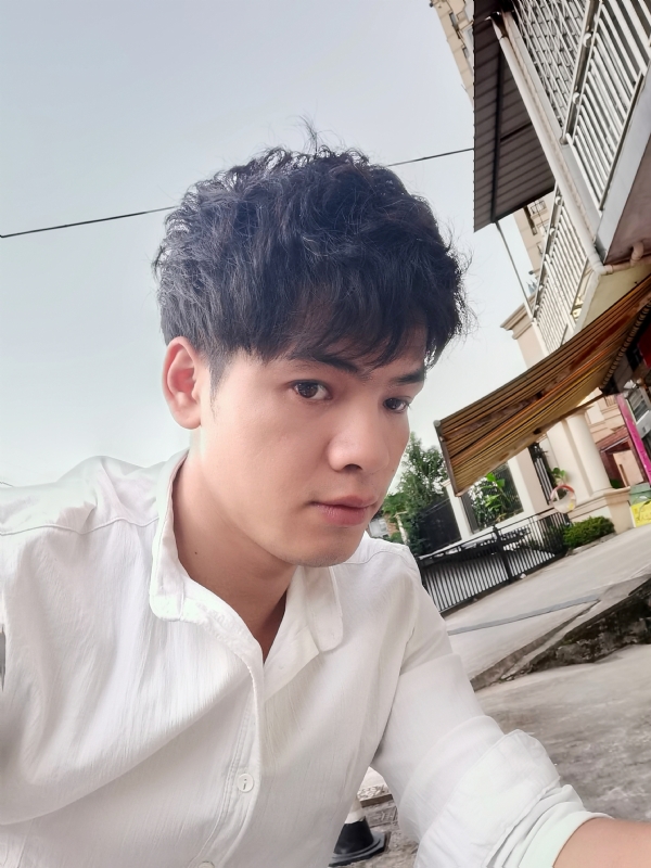 幕后老板的第二张照片--永春相亲网