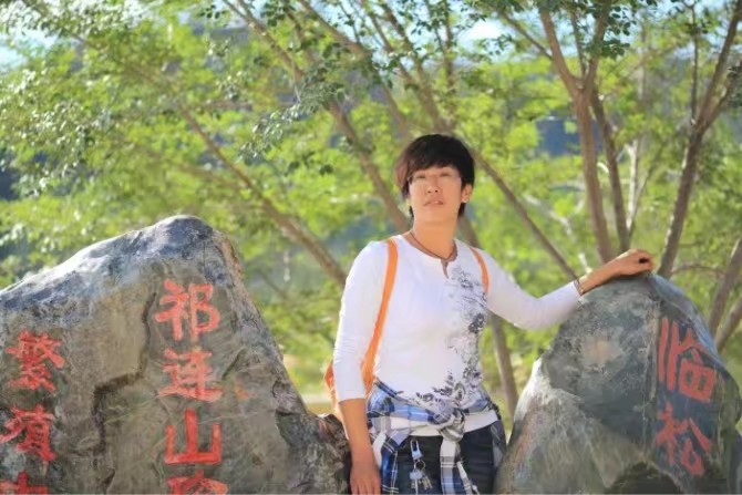 弱水河边青春草的第一张照片--永春相亲网