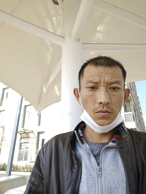 孤狼的第一张照片--永春相亲网