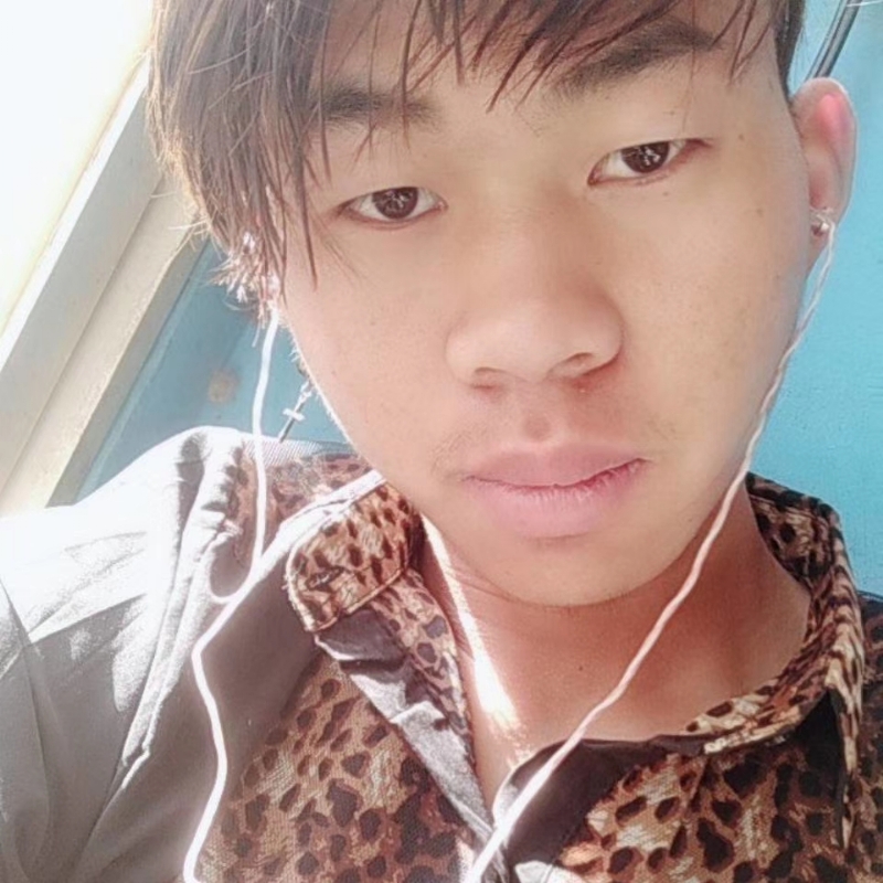 少年不在少的第三张照片--永春相亲网