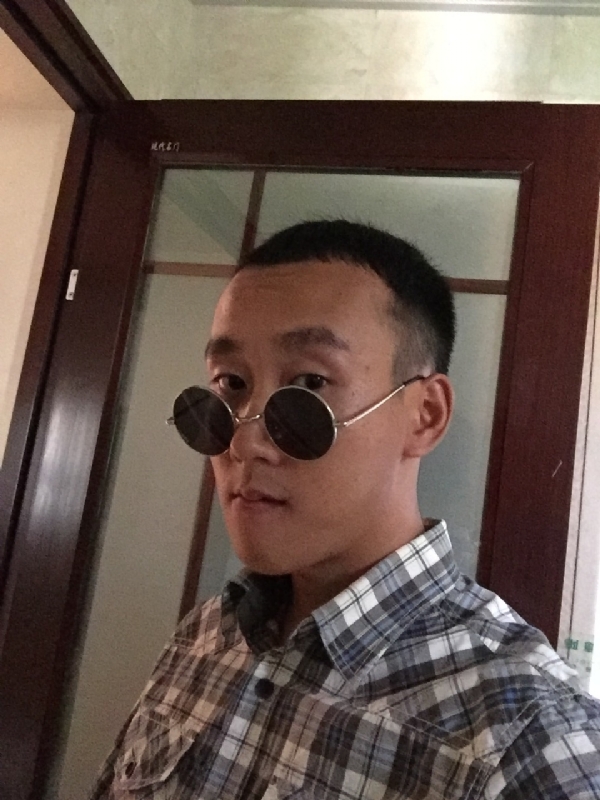 悲喜的第一张照片--永春相亲网