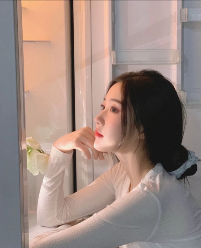 風吹過臉頰的第一张照片--永春相亲网