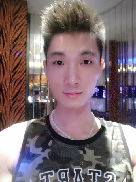 人生如戏的第一张照片--永春相亲网