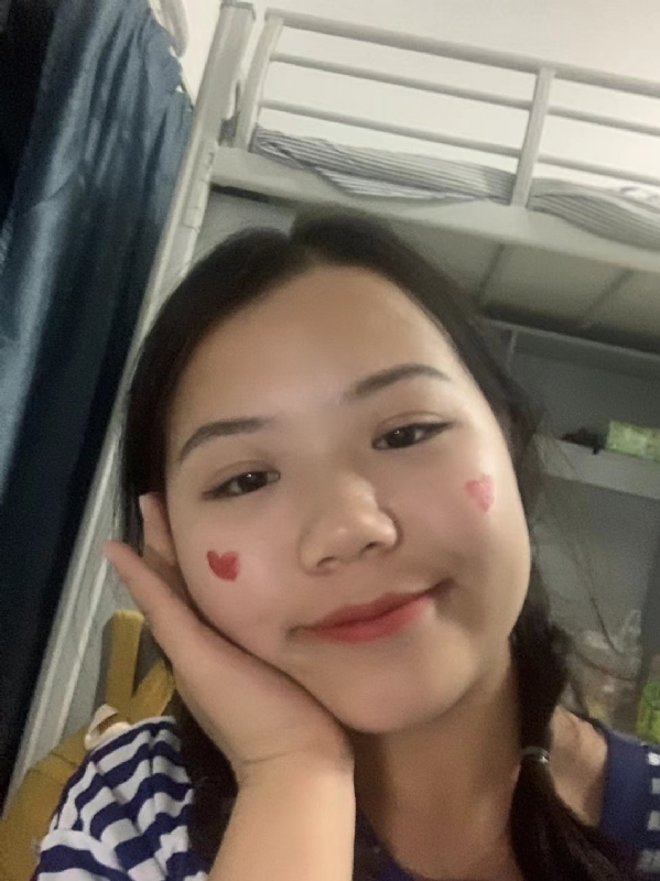 轻轻的一片云的第一张照片--永春相亲网