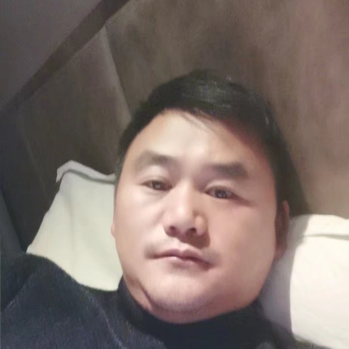 奔跑的第四张照片--永春相亲网