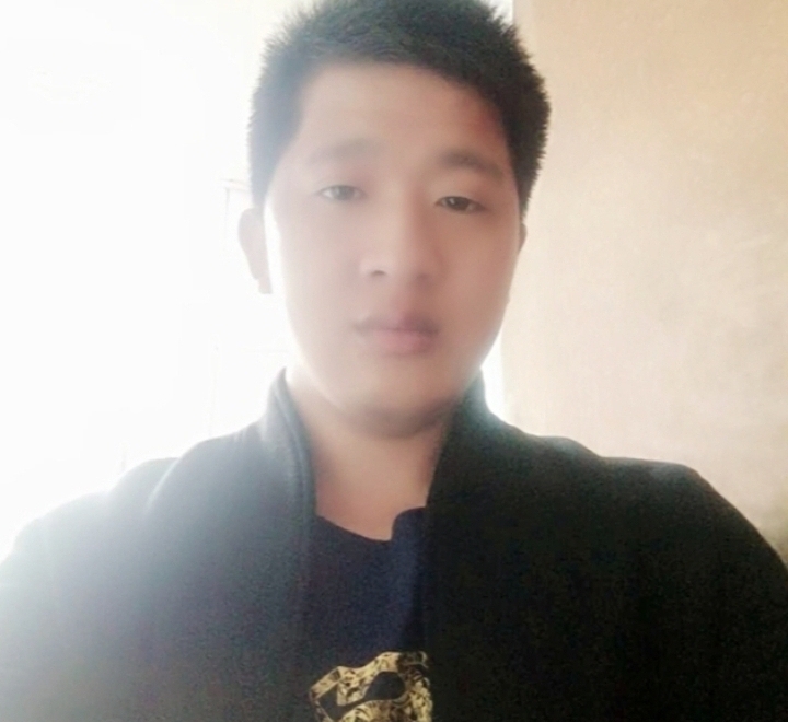 形影不离的第一张照片--永春相亲网