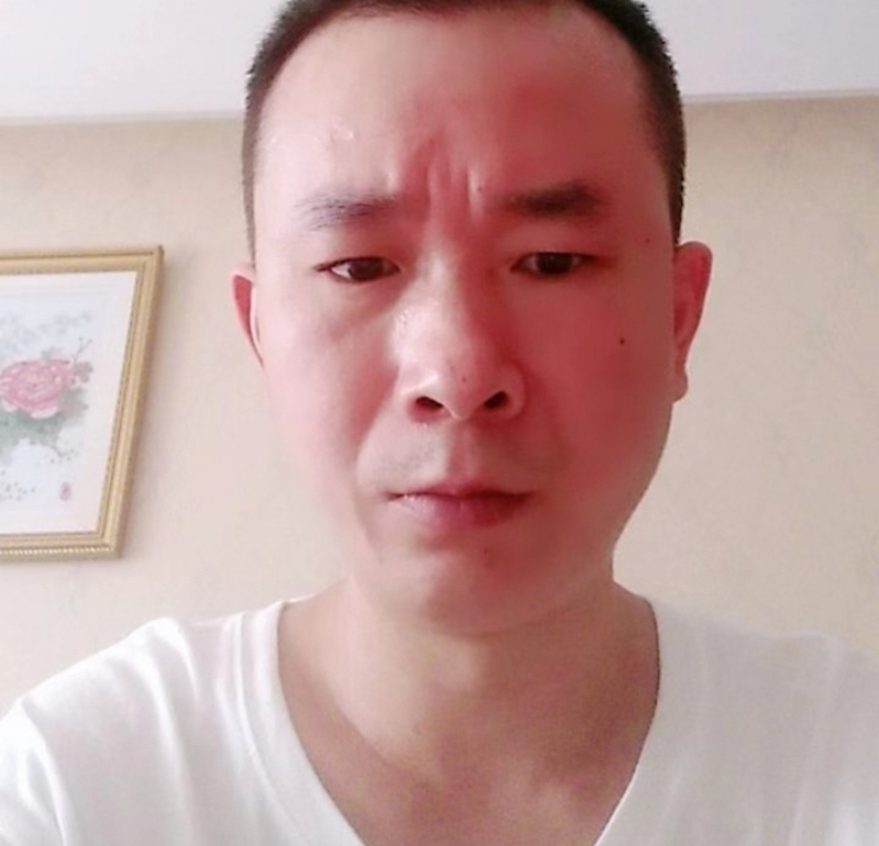 自由飞翔的第一张照片--永春相亲网