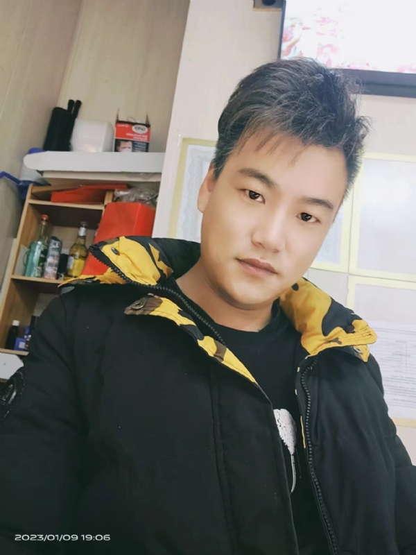 孤酒枕愁眼眠的第一张照片--永春相亲网