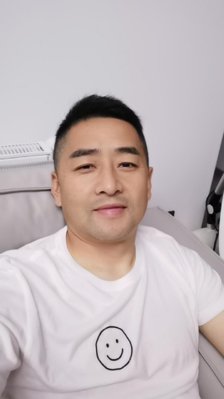 向阳而生的第一张照片--永春相亲网