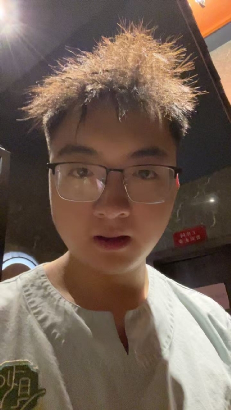 成熟稳重的男士的第一张照片--永春相亲网