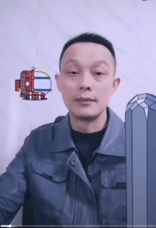 易进的第三张照片--永春相亲网