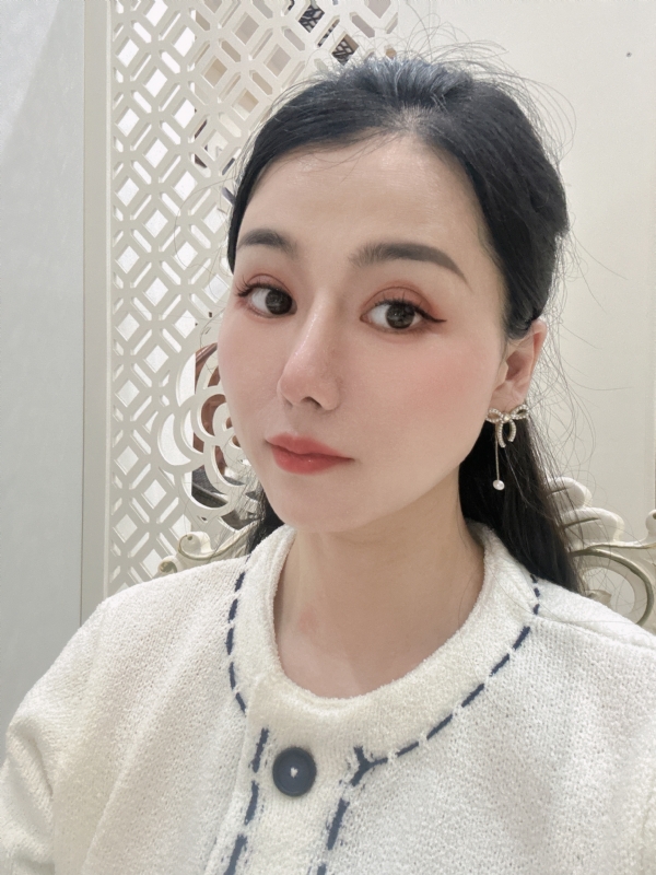 金莉的第一张照片--永春相亲网