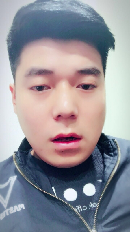 风向决定发型的第一张照片--永春相亲网