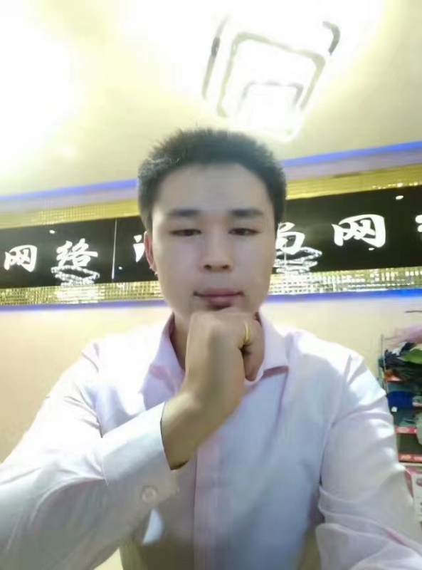 沉默寡言的第一张照片--永春相亲网