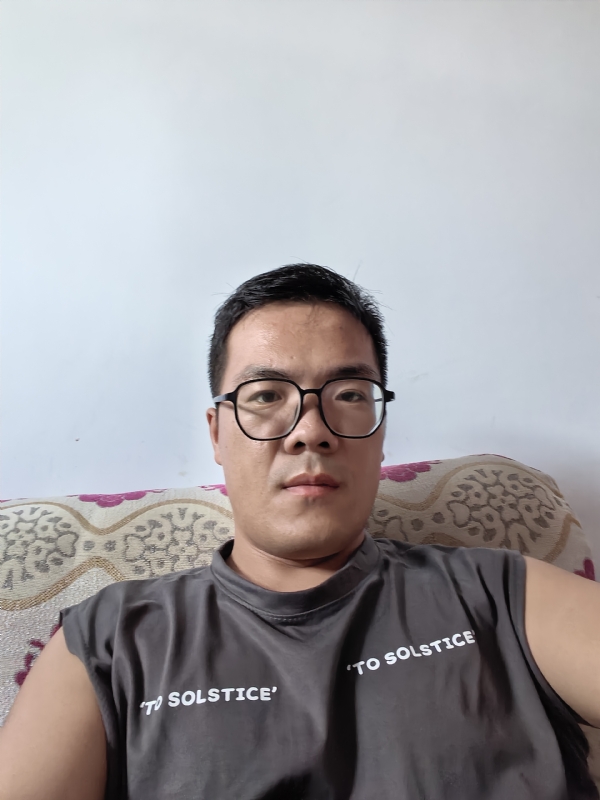 卫TF的第三张照片--永春相亲网